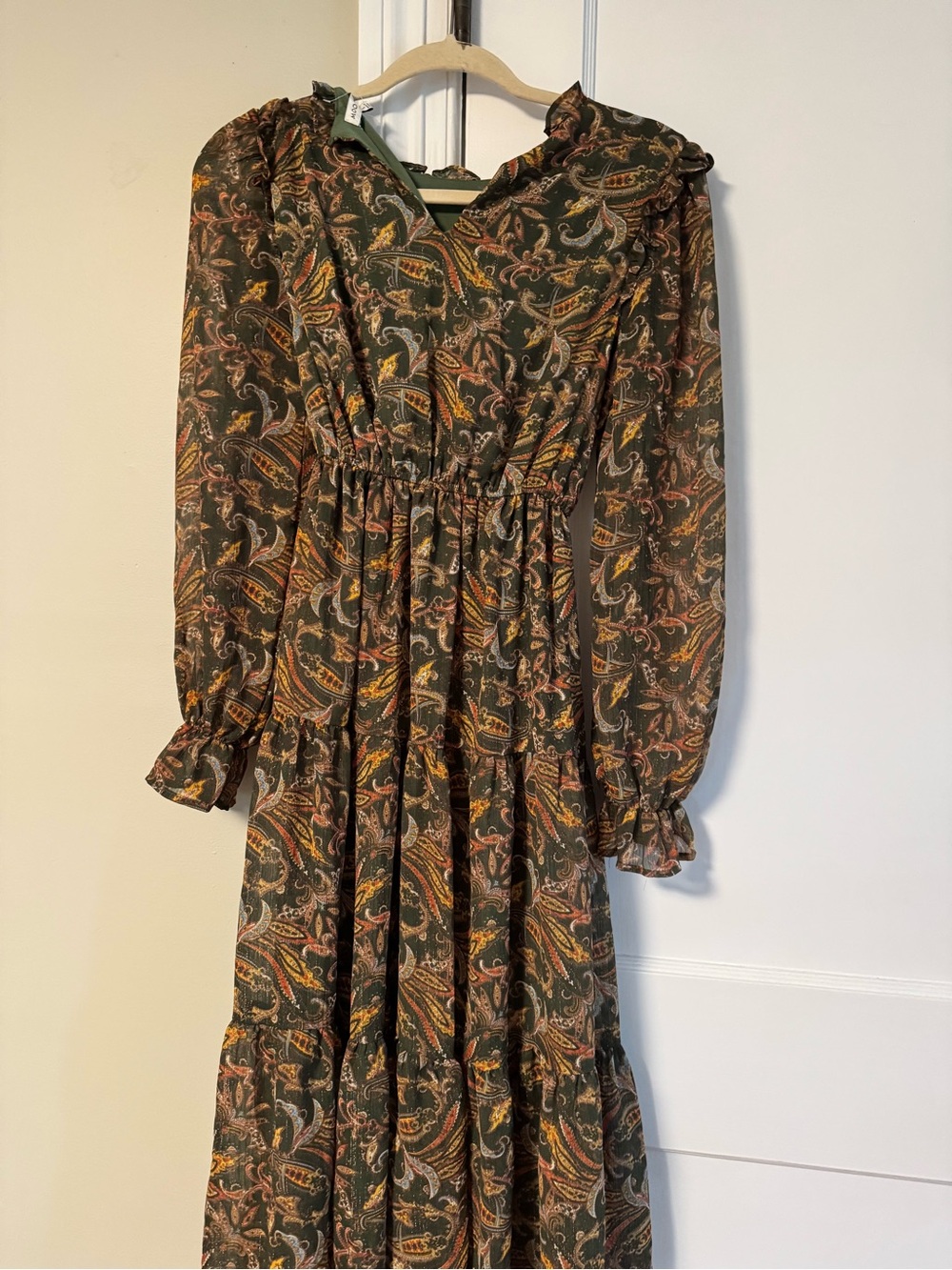 Moon River Olive Paisley Long Sleeve Midi Dress - Picture 2 of 2